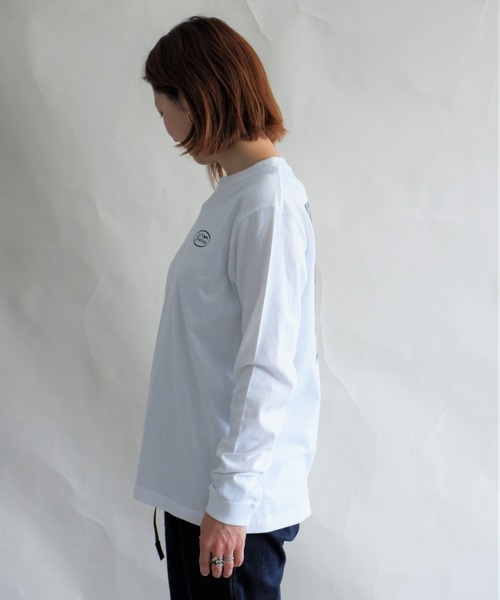 MANASTASH（マナスタッシュ）の「MANASTASH/マナスタッシュ　W's PHOTO L/S TEE "COLLAGE"　ウィメンズ　フォトロンＴ　コラージュ（Tシャツ/カットソー・レディース・ホワイト/ブラック・MEDIUM）」の4枚目の写真