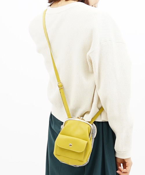 SAC（サック）の「がま口型異素材使いショルダーバッグ  Happy&Sac（ショルダーバッグ・レディース・ブラック/ダークベージュ/イエロー/ブラウン・FREE）」の12枚目の写真