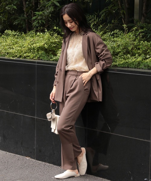 mysty woman（ミスティウーマン）の「【9/2 ヒルナンデスOA放映アイテム】フローラル刺繍7分袖ブラウス 217550（その他トップス・レディース・ブラック/オフホワイト/イエロー/モカ・FREE）」の9枚目の写真