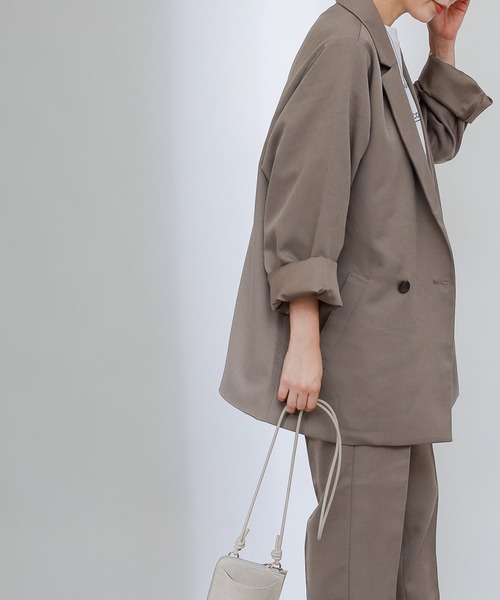 COLONY 2139（コロニートゥーワンスリーナイン）の「【WEB・一部店舗限定】ウールライクセンタープレスパンツ＆ジャケット/セットアップ（セットアップ・レディース・ブラック/ブラウン/グレイッシュベージュ・MEDIUM/LARGE）」の22枚目の写真