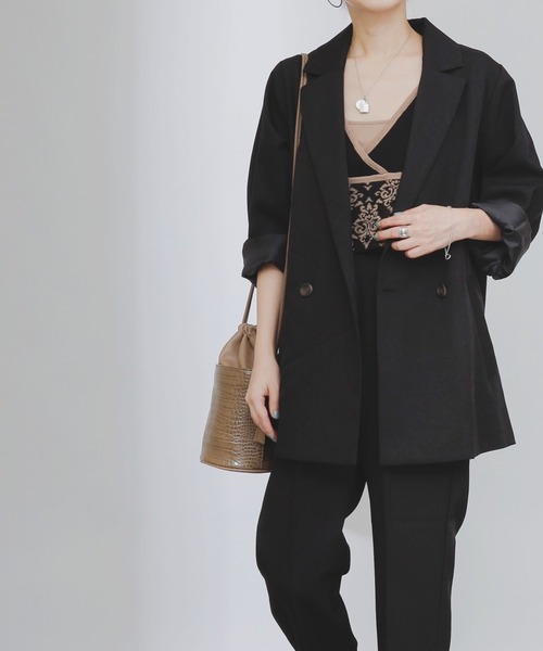 COLONY 2139（コロニートゥーワンスリーナイン）の「【WEB・一部店舗限定】ウールライクセンタープレスパンツ＆ジャケット/セットアップ（セットアップ・レディース・ブラック/ブラウン/グレイッシュベージュ・MEDIUM/LARGE）」の6枚目の写真