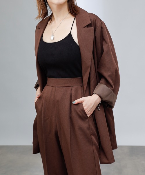 COLONY 2139（コロニートゥーワンスリーナイン）の「【WEB・一部店舗限定】ウールライクセンタープレスパンツ＆ジャケット/セットアップ（セットアップ・レディース・ブラック/ブラウン/グレイッシュベージュ・MEDIUM/LARGE）」の4枚目の写真