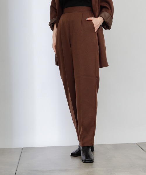 COLONY 2139（コロニートゥーワンスリーナイン）の「【WEB・一部店舗限定】ウールライクセンタープレスパンツ＆ジャケット/セットアップ（セットアップ・レディース・ブラック/ブラウン/グレイッシュベージュ・MEDIUM/LARGE）」の15枚目の写真