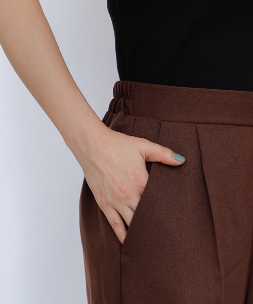 COLONY 2139（コロニートゥーワンスリーナイン）の「【WEB・一部店舗限定】ウールライクセンタープレスパンツ＆ジャケット/セットアップ（セットアップ・レディース・ブラック/ブラウン/グレイッシュベージュ・MEDIUM/LARGE）」の8枚目の写真