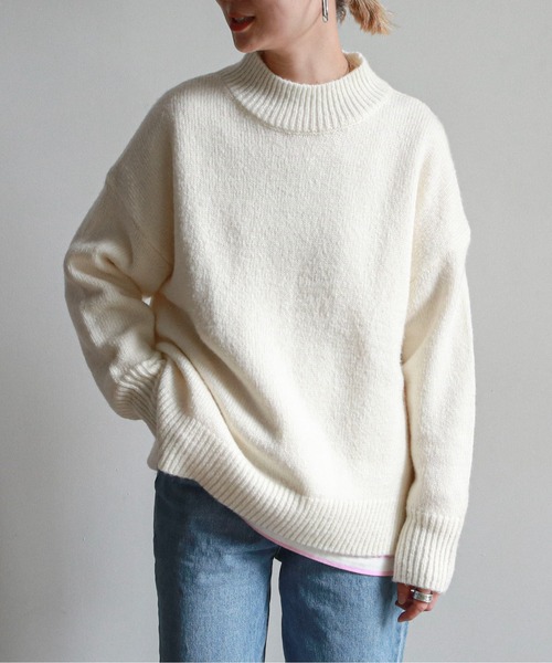 feepur（フェピュール）の「《ウォッシャブル》バックステッチモックネックニット（ニット/セーター・レディース・ブルー/ベージュ/オフホワイト/ブラック・MEDIUM）」の2枚目の写真