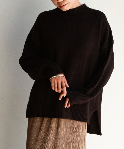 feepur（フェピュール）の「《ウォッシャブル》バックステッチモックネックニット（ニット/セーター・レディース・ブルー/ベージュ/オフホワイト/ブラック・MEDIUM）」の6枚目の写真