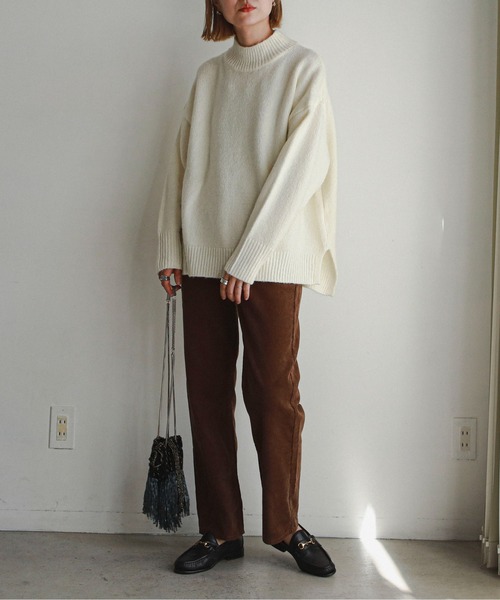 feepur（フェピュール）の「《ウォッシャブル》バックステッチモックネックニット（ニット/セーター・レディース・ブルー/ベージュ/オフホワイト/ブラック・MEDIUM）」の14枚目の写真