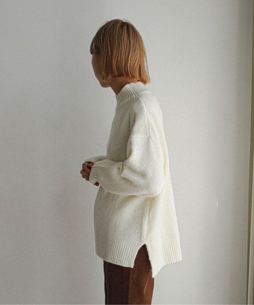 feepur（フェピュール）の「《ウォッシャブル》バックステッチモックネックニット（ニット/セーター・レディース・ブルー/ベージュ/オフホワイト/ブラック・MEDIUM）」の17枚目の写真