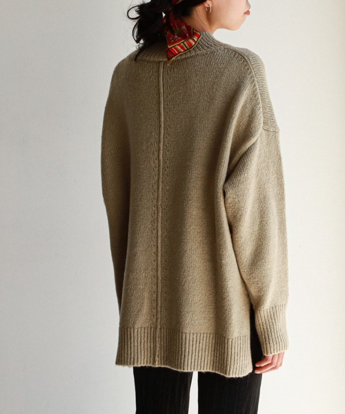 feepur（フェピュール）の「《ウォッシャブル》バックステッチモックネックニット（ニット/セーター・レディース・ブルー/ベージュ/オフホワイト/ブラック・MEDIUM）」の19枚目の写真