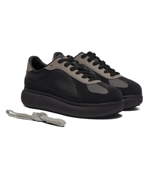DELECITY / デレシティ（スニーカー）｜Onitsuka Tiger