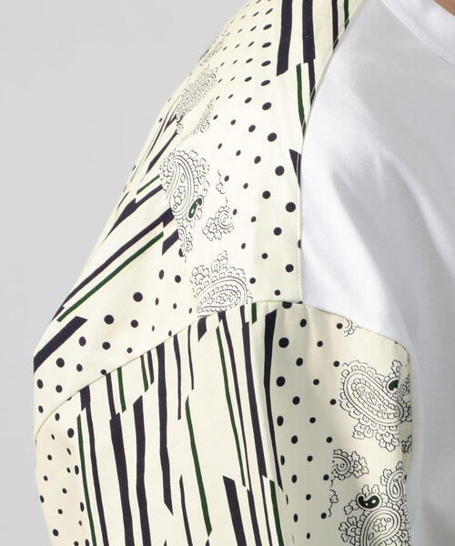 TOMORROWLAND （トゥモローランド）の「スウィッチング　ペイズリーロングスリーブTシャツ（Tシャツ/カットソー・メンズ・ブルー系その他4/ホワイト系その他・S/M/XS）」の4枚目の写真