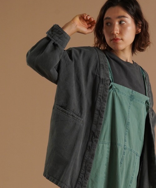 LUPILIEN(ルピリアン)の「ツイルピグメント加工カーディガン(カーディガン/ボレロ・レディース・チャコールグレー/カーキ/ミント・2/1)」の15枚目の写真
