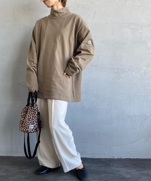 FIDELITY（フィデリティ）の「[FIDELITY/フィデリティ] 別注 モックネック ワイドシルエットTシャツ（Tシャツ/カットソー・レディース・ベージュ/オフホワイト/ホワイト系/ホワイト系1/ネイビー系/ネイビー系1・S/M/L）」の12枚目の写真