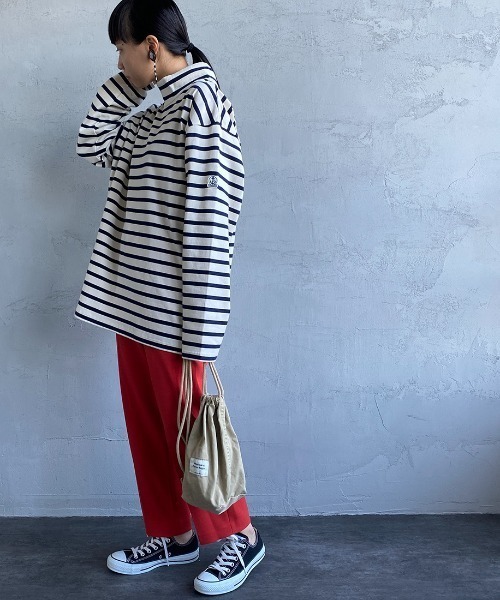 FIDELITY（フィデリティ）の「[FIDELITY/フィデリティ] 別注 モックネック ワイドシルエットTシャツ（Tシャツ/カットソー・レディース・ベージュ/オフホワイト/ホワイト系/ホワイト系1/ネイビー系/ネイビー系1・S/M/L）」の10枚目の写真