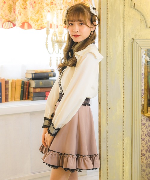 ROJITA（ロジータ）の「配色チュールフリル衿ブラウス（シャツ/ブラウス・レディース・パープル/ホワイト/ブラック・FREE）」の16枚目の写真