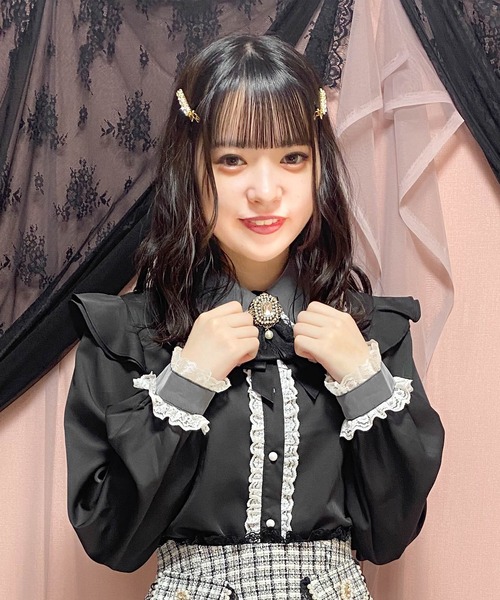 ROJITA（ロジータ）の「配色チュールフリル衿ブラウス（シャツ/ブラウス・レディース・パープル/ホワイト/ブラック・FREE）」の9枚目の写真