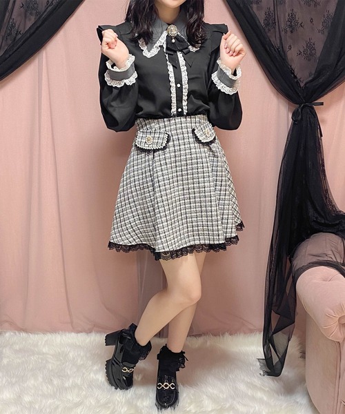 ROJITA（ロジータ）の「配色チュールフリル衿ブラウス（シャツ/ブラウス・レディース・パープル/ホワイト/ブラック・FREE）」の6枚目の写真