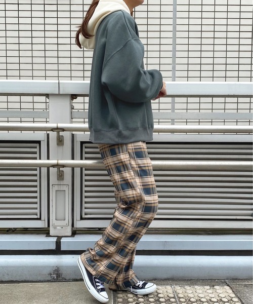 apres jour（アプレジュール）の「配色フードパーカー【ZOZOTOWN限定アイテム】（パーカー・レディース・アイボリー/ラベンダー/ダークブルー/ダークグリーン・フリー/X-LARGE）」の20枚目の写真