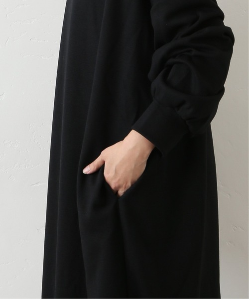 JOURNAL STANDARD LUXE（ジャーナルスタンダード　ラックス）の「ポンチハイネックワンピース（ワンピース・レディース・ブラック・FREE）」の9枚目の写真