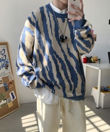 ゼブラ柄ワンポイントプルオーバーニット