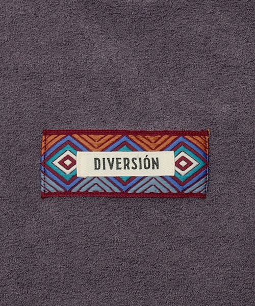 チチカカ（チチカカ）の「ブークレ裏起毛テープロゴプルオーバー（スウェット・レディース・パープル/ライム/ブラック・FREE）」の5枚目の写真