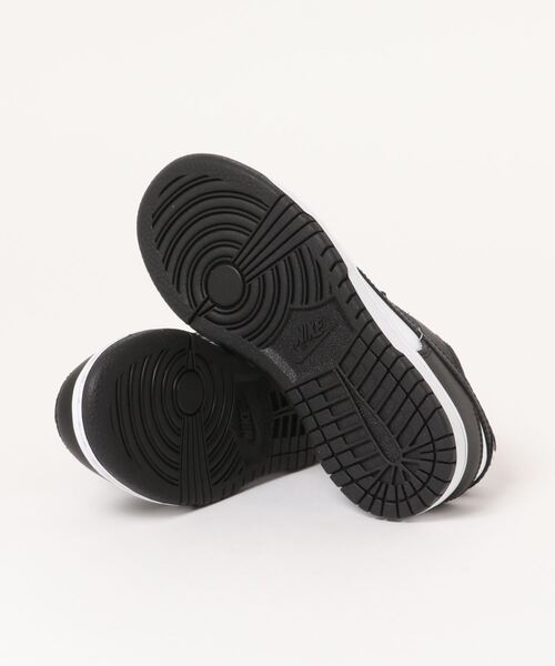 NIKE（ナイキ）の「NIKE DUNK LOW PS CW1588-100（スニーカー・キッズ・ホワイト・17cm/19㎝/18cm）」の5枚目の写真