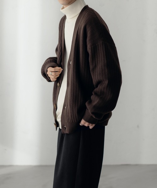 epnok（エプノック）の「リブニットルーズカーディガン【SET-UP】（カーディガン/ボレロ・メンズ・グレイッシュベージュ/ブラック/ダークブラウン・MEDIUM/LARGE）」の16枚目の写真