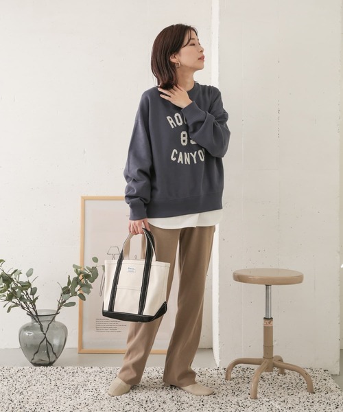 URBAN RESEARCH DOORS（アーバンリサーチドアーズ）の「プリントスウェットプルオーバー（スウェット・レディース・ライトグレー/ブルー/ボルドー・ONE）」の5枚目の写真