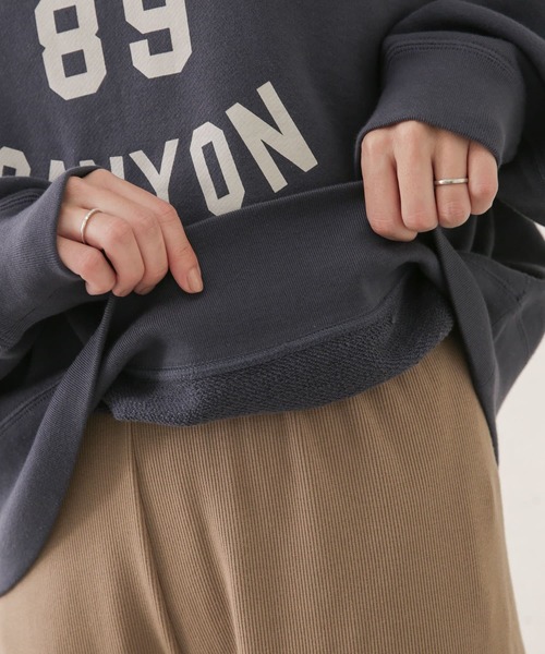 URBAN RESEARCH DOORS（アーバンリサーチドアーズ）の「プリントスウェットプルオーバー（スウェット・レディース・ライトグレー/ブルー/ボルドー・ONE）」の6枚目の写真