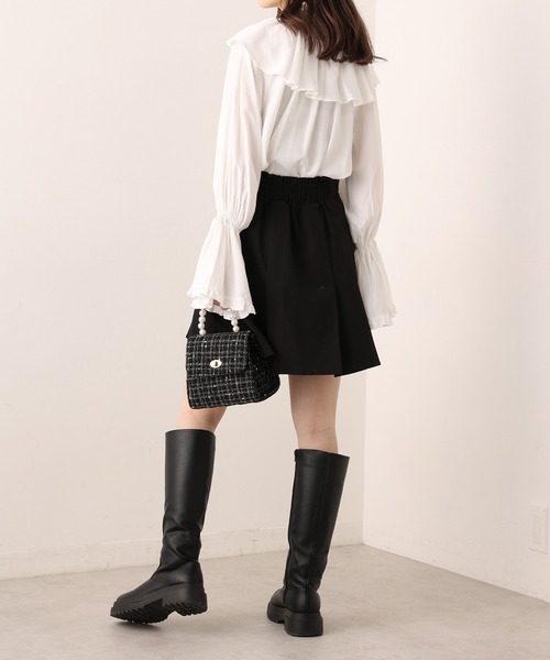 one after another NICE CLAUP(ワンアフターアナザーナイスクラップ)の「<着脱可能!>プチハイネックフリル衿ブラウス(シャツ/ブラウス・レディース・ブラック/ベージュ/オフホワイト・FREE)」の5枚目の写真