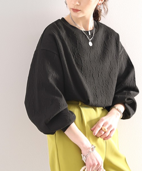 classicalelf(クラシカルエルフ)の「ぽこぽこアルファベット。ジャガードbigシルエットプルオーバー ロンT(Tシャツ/カットソー・レディース・ホワイト/ブラック/ベージュ系その他・SMALL/MEDIUM/LARGE/X-LARGE)」の2枚目の写真