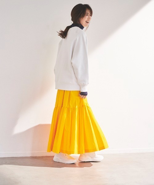 emmi（エミ）の「【emmi original】デザインステッチスニーカー（スニーカー・レディース・ホワイト・22.5cm/23cm/23.5cm/24cm/24.5cm/25cm）」の12枚目の写真