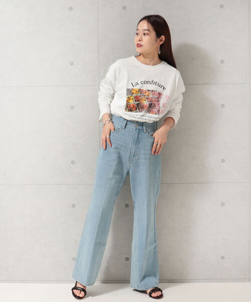 fredy repit(フレディレピ)の「センタープレス ストレートデニムパンツ(デニムパンツ・レディース・ライトブルー/ネイビー・38/36)」の6枚目の写真