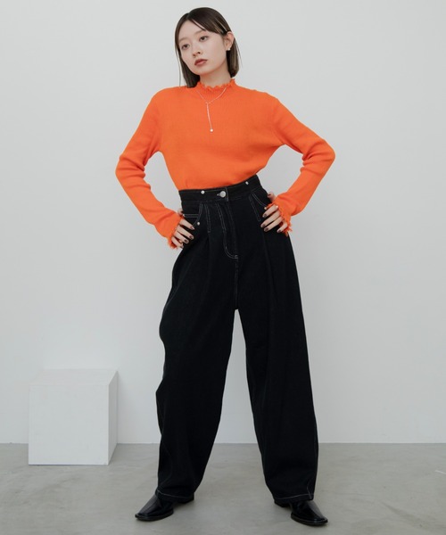 VACANCY(ヴァカンシー)の「ダメージリブニット(ニット/セーター・レディース・ブラック/オレンジ/ブルー/グリーン/ナチュラル/ホワイト/モカ・FREE)」の12枚目の写真