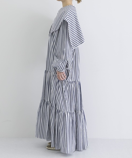 URBAN RESEARCH(アーバンリサーチ)の「iI big collar onepiece(ワンピース・レディース・ブルー/ボルドー・ONE)」の4枚目の写真