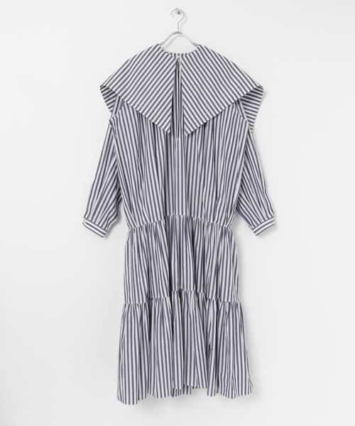 URBAN RESEARCH(アーバンリサーチ)の「iI big collar onepiece(ワンピース・レディース・ブルー/ボルドー・ONE)」の11枚目の写真