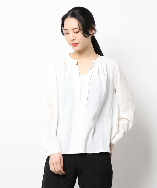 GeeRA(ジーラ)の「フロントタック2WAYブラウス(シャツ/ブラウス・レディース・ベージュ/オフホワイト/ブラック/ラベンダー/ブルー・MEDIUM/LARGE)」の13枚目の写真