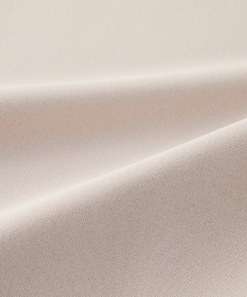 GeeRA(ジーラ)の「フロントタック2WAYブラウス(シャツ/ブラウス・レディース・ベージュ/オフホワイト/ブラック/ラベンダー/ブルー・MEDIUM/LARGE)」の9枚目の写真