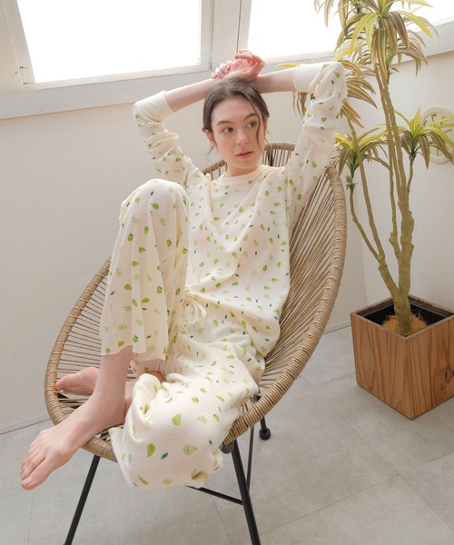 FRUIT OF THE LOOM（フルーツオブザルーム）の「ワッフル長袖