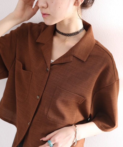 classicalelf（クラシカルエルフ）の「大人のリラックスムード。リネンライクショート丈開襟シャツ（シャツ/ブラウス・レディース・ブラック/ベージュ/アイボリー/モカ・SMALL/MEDIUM/LARGE/X-LARGE）」の4枚目の写真