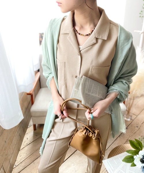 classicalelf（クラシカルエルフ）の「大人のリラックスムード。リネンライクショート丈開襟シャツ（シャツ/ブラウス・レディース・ブラック/ベージュ/アイボリー/モカ・SMALL/MEDIUM/LARGE/X-LARGE）」の10枚目の写真