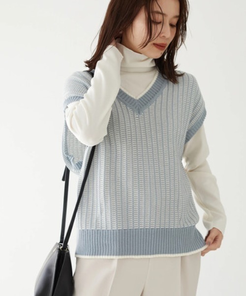 Green Parks(グリーンパークス)の「ストライプ風ジャガードニットベスト*(ベスト・レディース・ベージュ/ブルー/グリーン・FREE)」の3枚目の写真