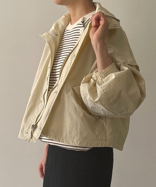 210nouve（トゥージュヌーブ）の「オーバーサイズスタンドカラーブルゾン（ブルゾン・レディース・カーキ/ブラック/サックスブルー/アイボリー・FREE）」の2枚目の写真