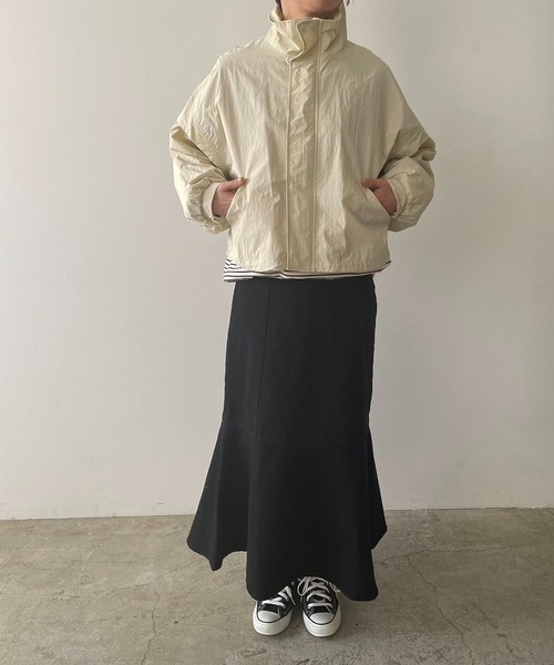 210nouve（トゥージュヌーブ）の「オーバーサイズスタンドカラーブルゾン（ブルゾン・レディース・カーキ/ブラック/サックスブルー/アイボリー・FREE）」の21枚目の写真