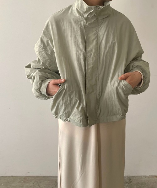210nouve（トゥージュヌーブ）の「オーバーサイズスタンドカラーブルゾン（ブルゾン・レディース・カーキ/ブラック/サックスブルー/アイボリー・FREE）」の7枚目の写真