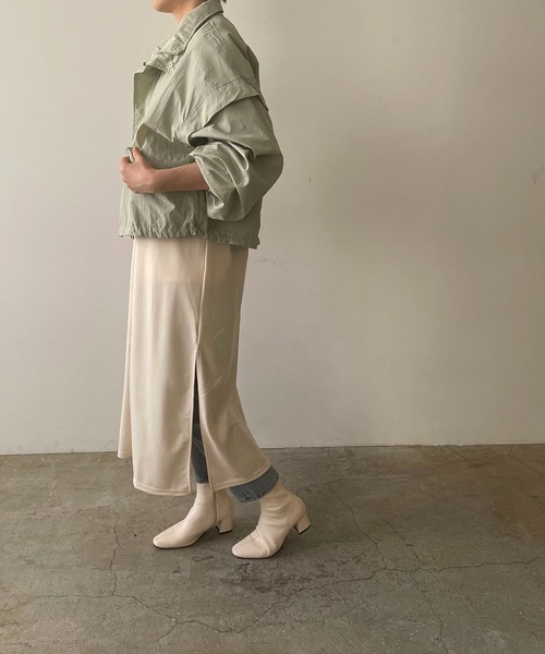 210nouve（トゥージュヌーブ）の「オーバーサイズスタンドカラーブルゾン（ブルゾン・レディース・カーキ/ブラック/サックスブルー/アイボリー・FREE）」の14枚目の写真