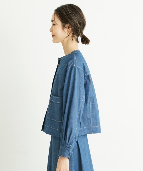 MICHEL KLEIN（ミッシェル・クラン）の「[セットアップ対応/洗える]デニムライクショートブルゾン（デニムジャケット・レディース・ネイビー・38）」の6枚目の写真