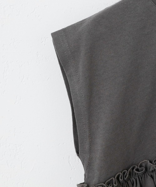 CIAOPANIC TYPY(チャオパニックティピー)の「【KIDS】ギャザーノースリーブ刺繍Tee(Tシャツ/カットソー・キッズ・チャコールグレー/サックスブルー/アイボリー・SMALL/MEDIUM/LARGE/X-LARGE/XX-LARGE)」の14枚目の写真