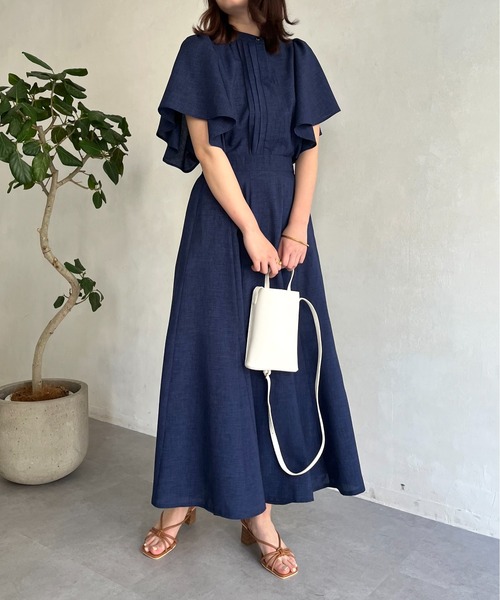 prose verse（プロズヴェール）の「タックフリルブラウス×フレアスカートセットアップ（ワンピース・レディース・ネイビー/レッド/グリーン・MEDIUM）」の2枚目の写真