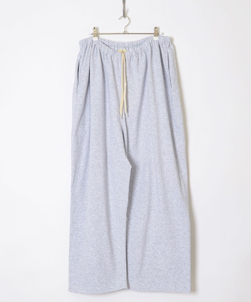 HOLIDAY（ホリデイ）の「MINI SWEAT BAGGY PANTS ミニスウェットバギー  